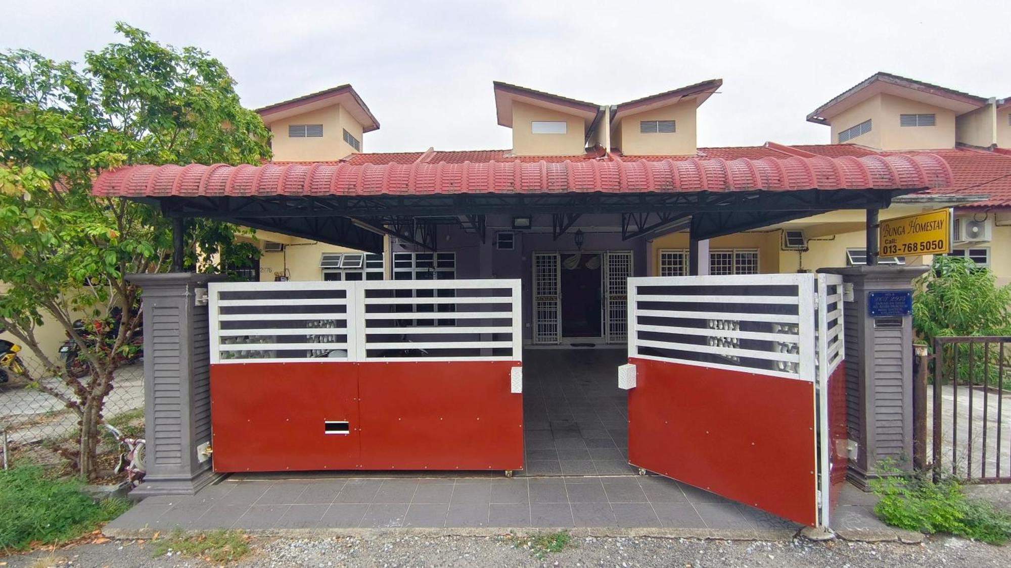 Bunga Homestay Kelantan Bachok Bagian luar foto